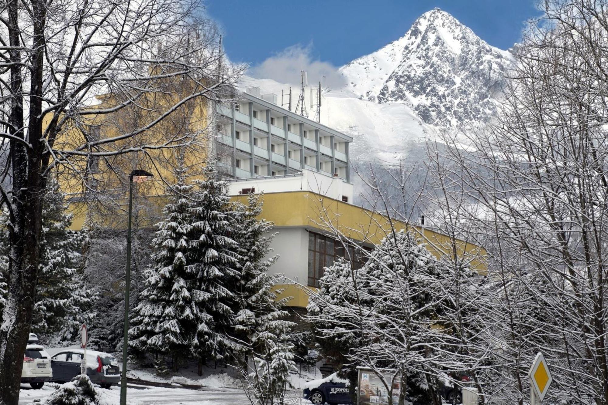 Hotel Sorea Uran タトランスカ・ ロムニツァ エクステリア 写真