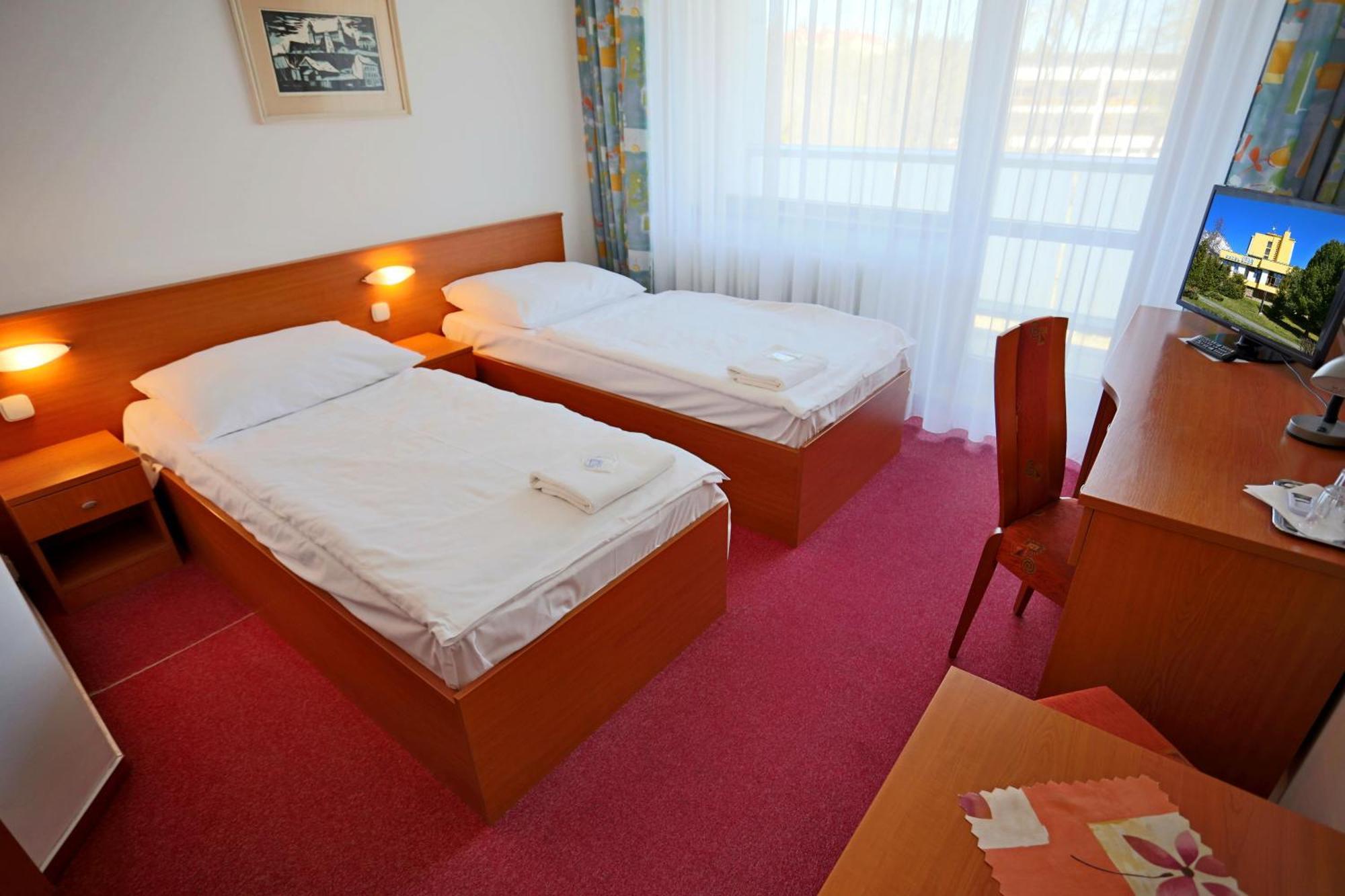 Hotel Sorea Uran タトランスカ・ ロムニツァ エクステリア 写真